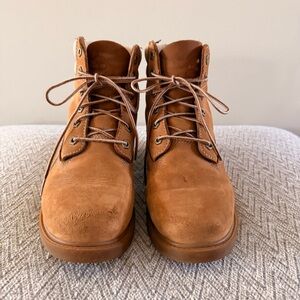 Woman’s Timberland boots 8